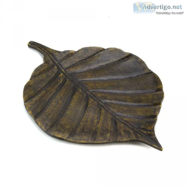AVERY LEAF DECORATIVE TRAY