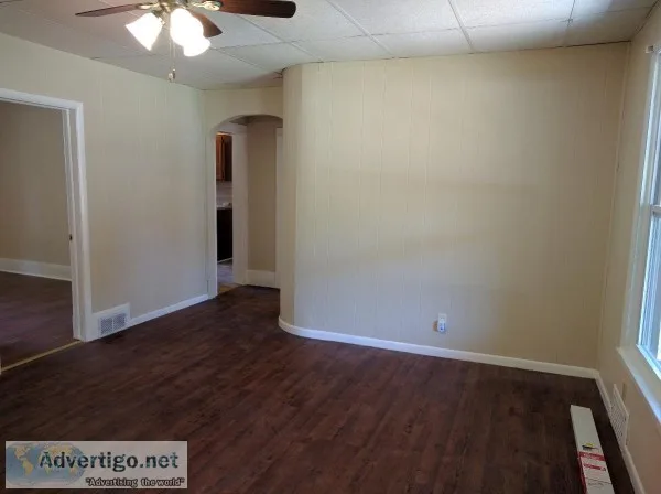 3-bed 1-bath Near Wesleyan University UNL East Campus