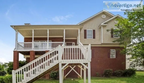 5735 Newnan Cir Austell GA 30106