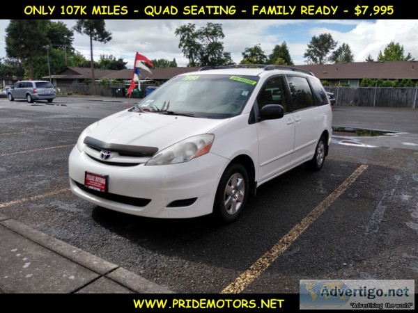 2007 TOYOTA SIENNA LE - 7 PASSENGER - ONLY 107K