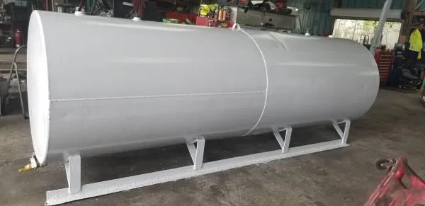 1000 Gallon Tank