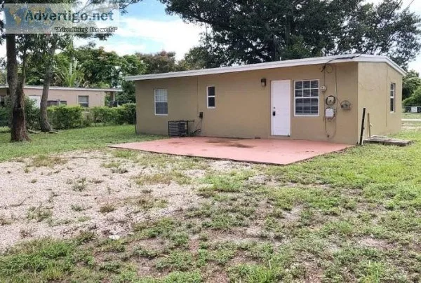 400 NW 34th Ave Miami FL 33125