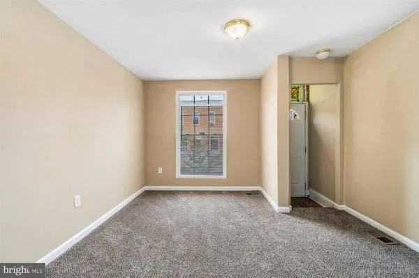 Beautifully Remodeled--2br2ba 