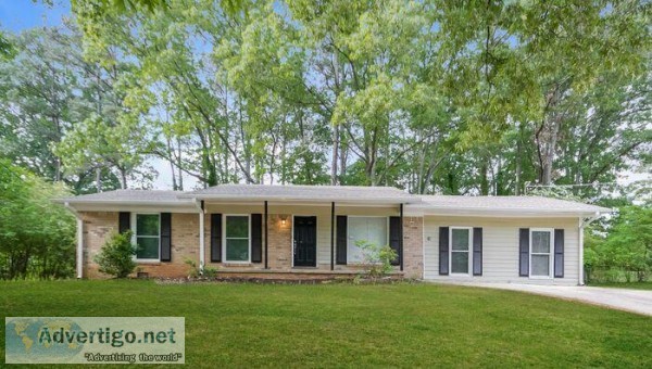 5233 Maple Valley Rd SW MabletonGA 30126