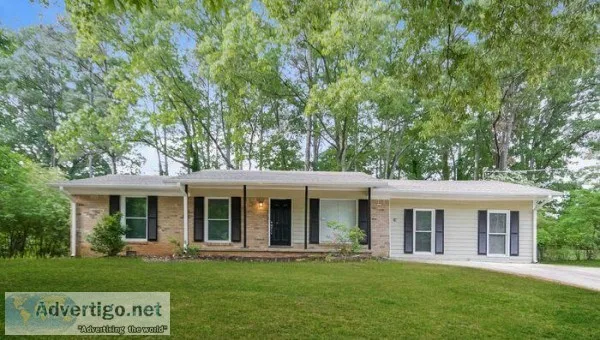 5233 Maple Valley Rd SW MabletonGA 30126
