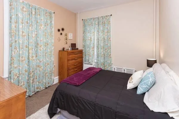 850 Square Foot1br 1btr