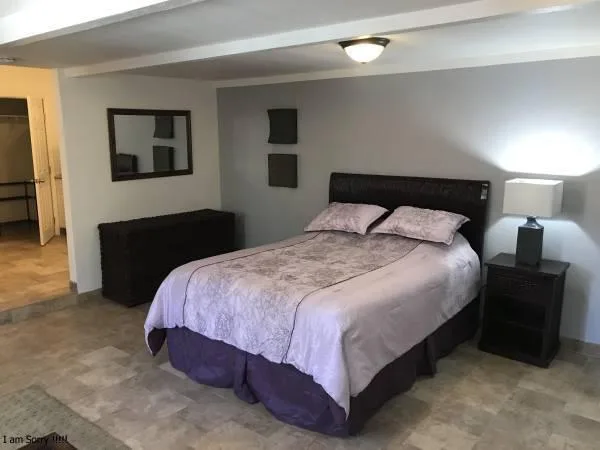 &gt&gt1700ft2 -  3br3btr - - Available for rent