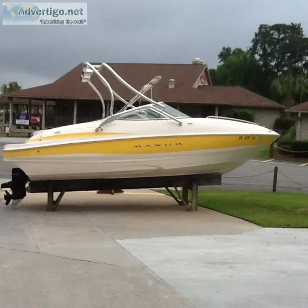 2003 Maxum 2100 SC wMercruiser 5.0L MPI and tandem trailer