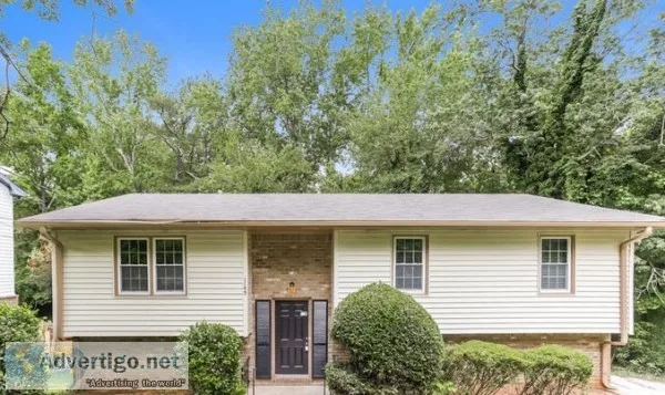 1149 Alpine Hills Dr Stone Mountain GA 30083