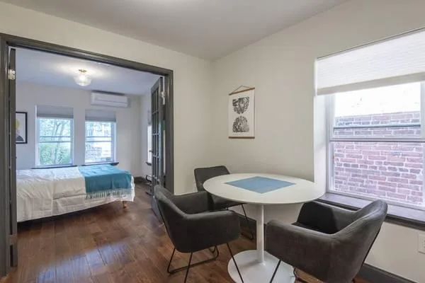 3BR1500ft2    Charming apartment