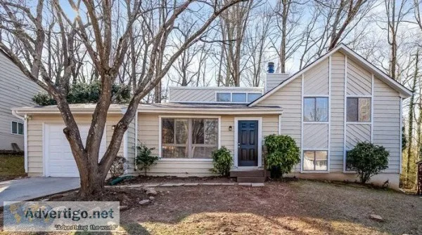 5236 Martins Crossing Rd Stone Mountain GA 30088