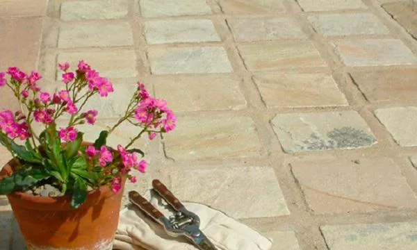 COBBLESTONE at the Best Prices