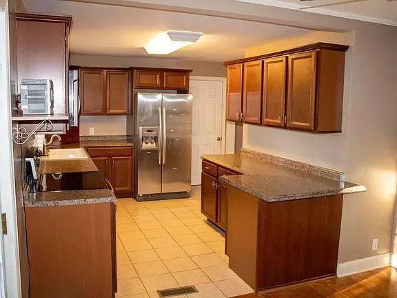 %One story Beautiful move in ready single-family home%