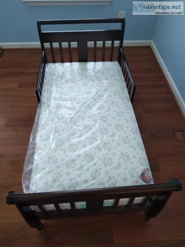 Dark Brown Toddler Bed