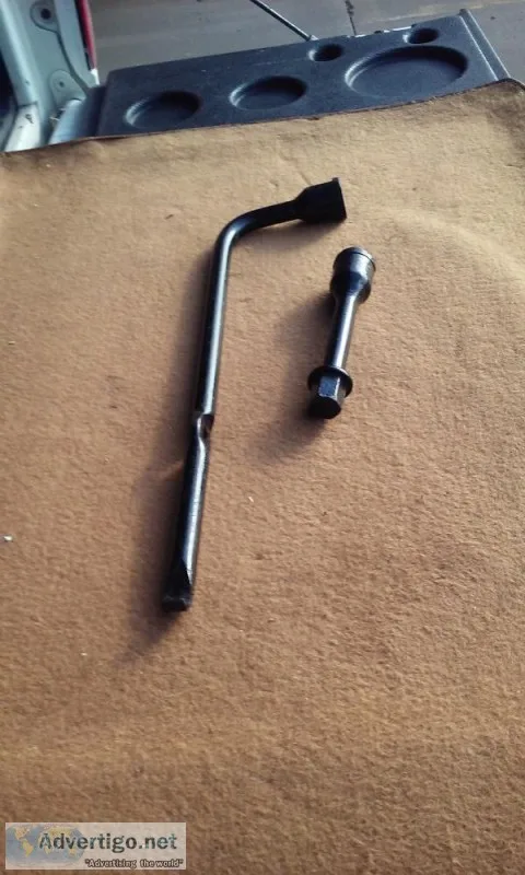 WHEEL LUG NUT WRENCH and ADAPTER 2008-2015 DODGE RAM OEM