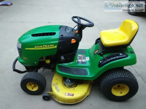 John Deere L111 Automatic