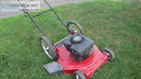 (Lawn Mowers) 22&rdquo Quantum 5 Hp Lawn Mower with Large Rear W