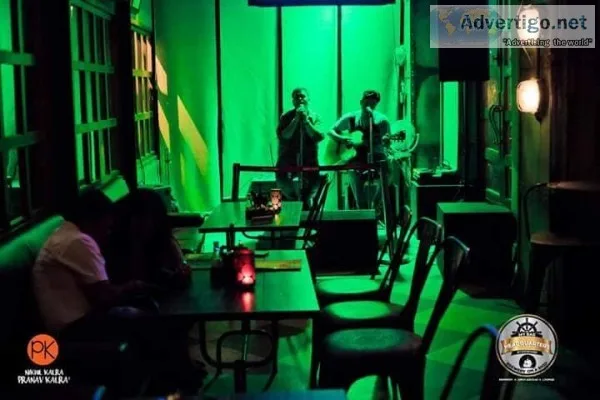 find the best live singing Band in Gurgaon