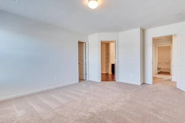  3br -Central Air 3 Bedrooms 2.5 Bathrooms