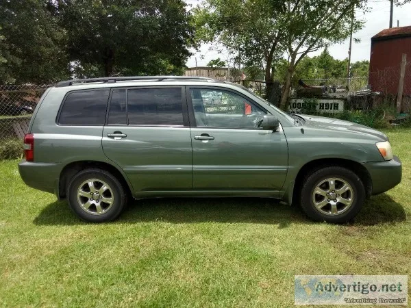 2005 Toyota Highlander V6 SUV in Green  90 Day Warranty