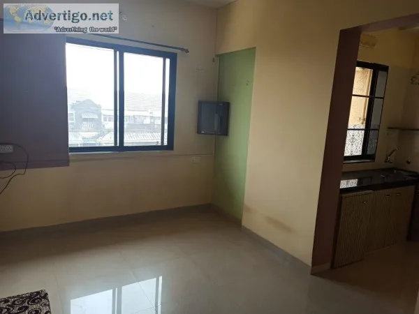 A well maintained road facing flat for sell in Mazgaon Mumbai