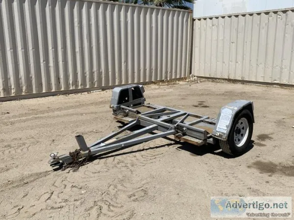 2004 TOW DOLLY 120101203