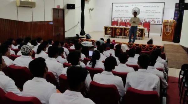 AGI  Best Polytechnic and Pharmacy College in Lucknow UP