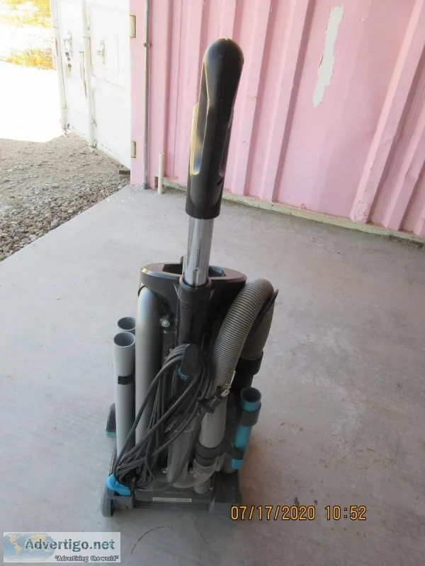 Vacuum  cleaner