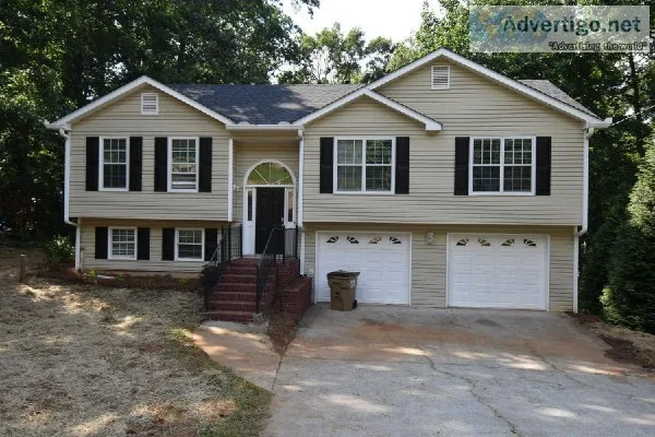 Welcome to 5509 Tory Way Flowery Branch GA