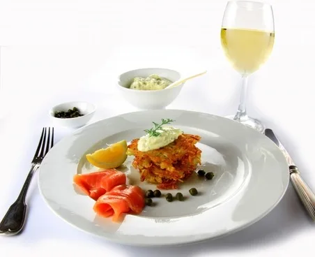 Free wine & dine extravaganza
