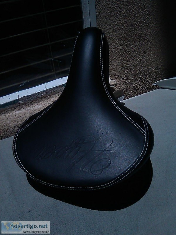 Hyper Removable Seat