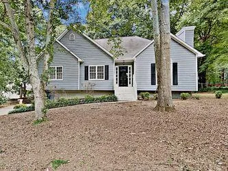 Welcome to 4660 Newberry Dr Cumming GA