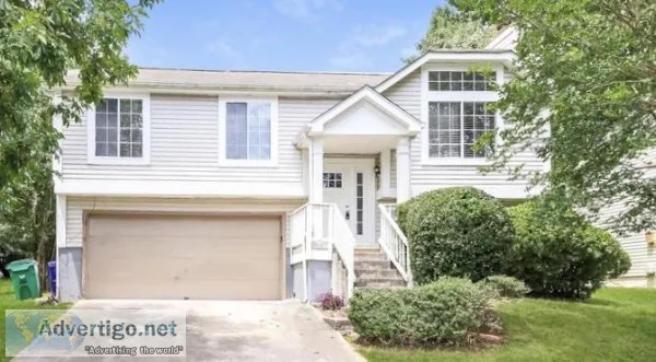 6082 Raintree Bnd Lithonia GA 30058
