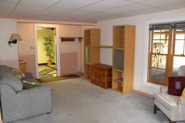 1 Bedroom apartment to rent Very quiet house