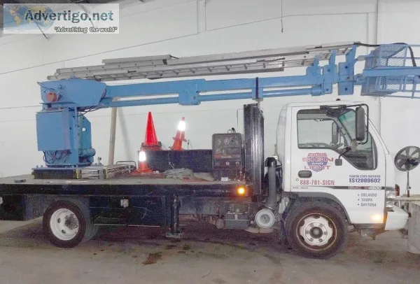 2007 GMC 50ft Radocy Comet II CraneBucket Truck Gas Auto under C