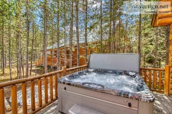 Beautiful Yellowstone-area Cabins that Sleep 16