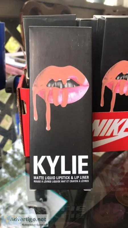FAKE liquid lipstick and liner
