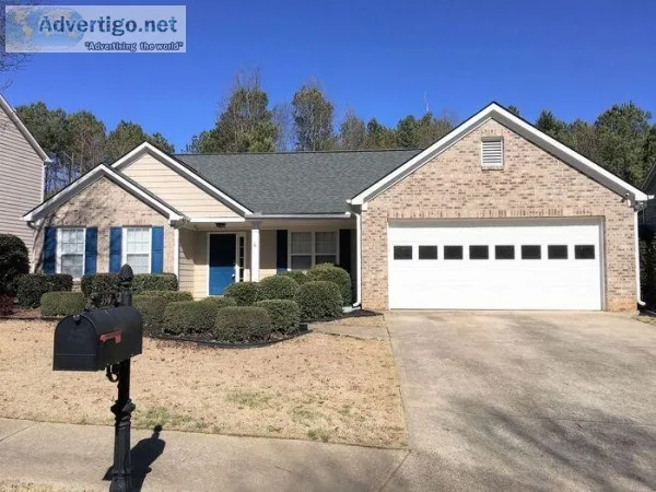 390 Silverthorn Dr Marietta GA 30064