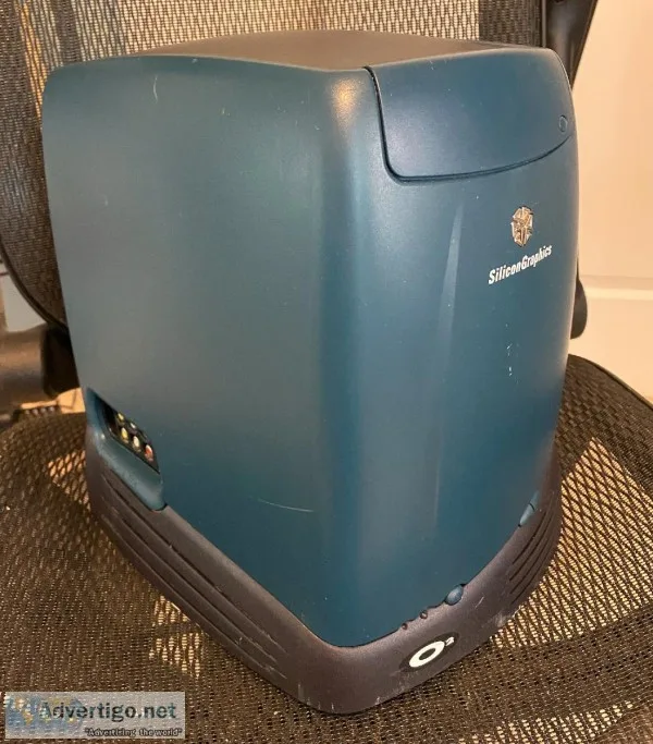 Silicon Graphics SGI O2 Workstation MIPS R5000 192Mb RAM