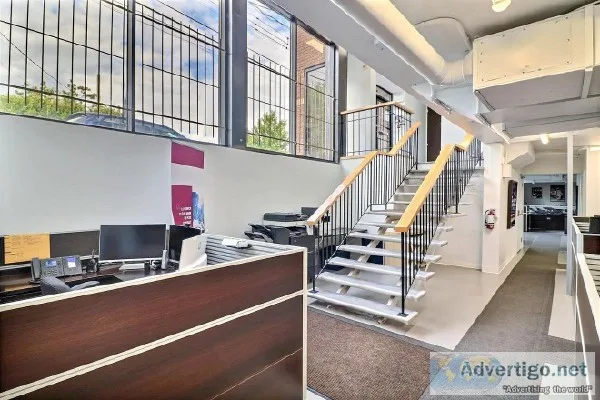 Space for office or business 5500 sqft Old Longueuil