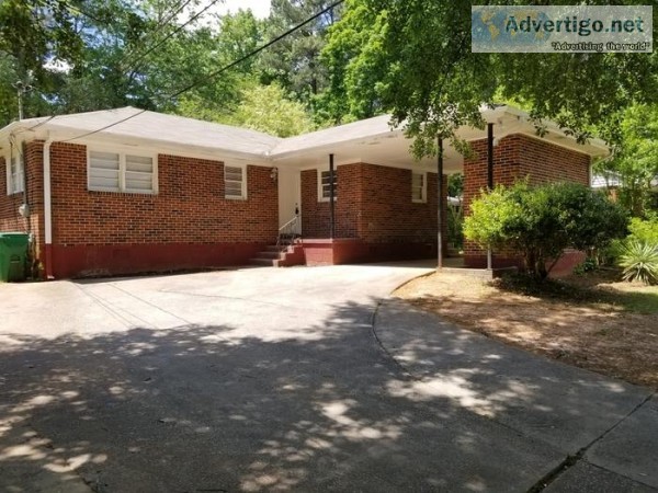 1896 Derrill Dr Decatur GA 30032