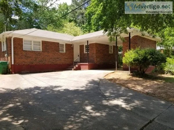1896 Derrill Dr Decatur GA 30032