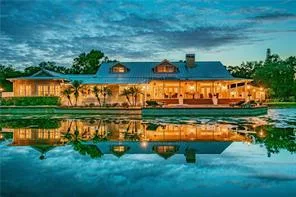 Welcome to Polo Place a custom built estate.
