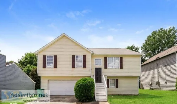 2585 Stardust Trail Decatur GA30034