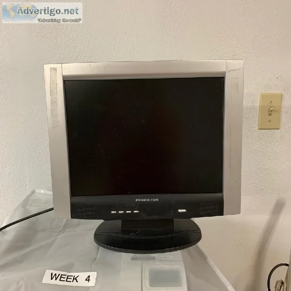 PRINCETON 15&quot LCD FLAT SCREEN MONITOR
