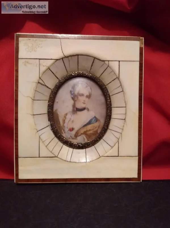 &quotSmall Hand Painted Protraies of 1700s&quotLouise Henriette 
