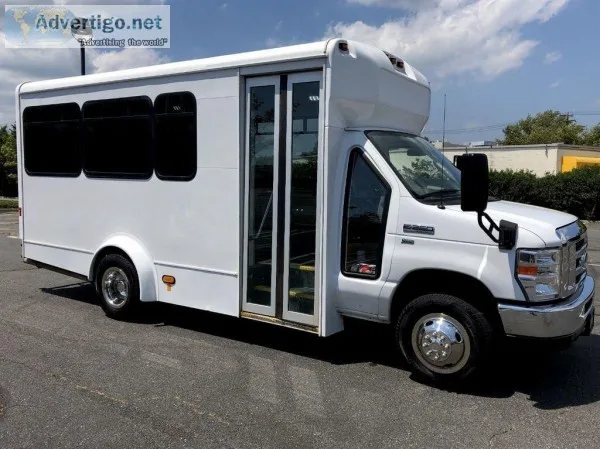 2015 Ford E350 Glaval Non-Cdl Shuttle Bus For Sale (A5076)