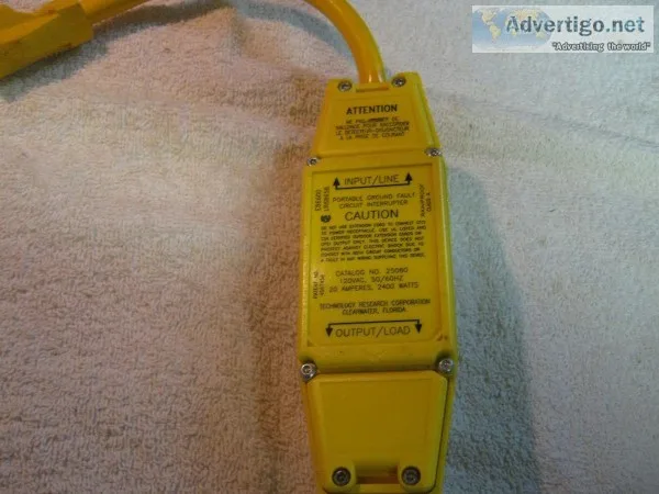 LIKE NEW - In-Line 20 AMP GFCI &ndash with circuit breaker and T