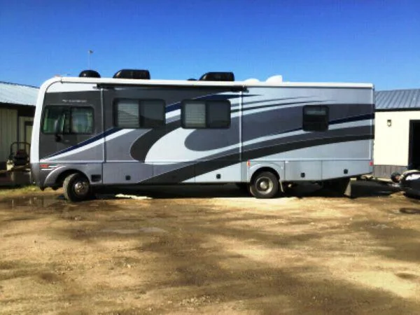 2005 Fleetwood Southwind 32Ft Class-A Motorhome For Sale