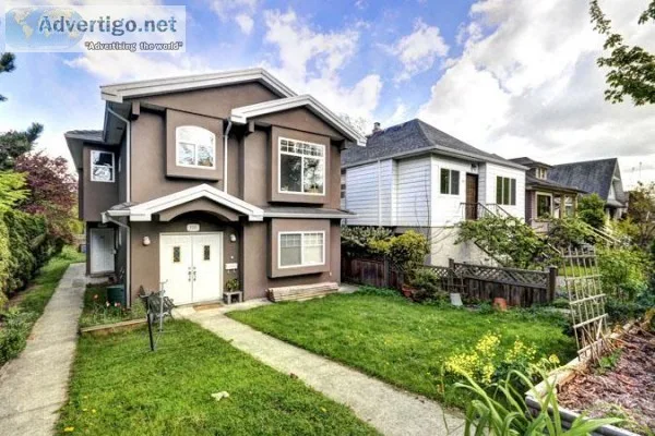 Grandview Trout Lake 2 Bed 1 Bath Top Suite w Balcony and Shared